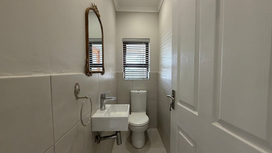 To Let 3 Bedroom Property for Rent in Stellenbosch Farms Western Cape